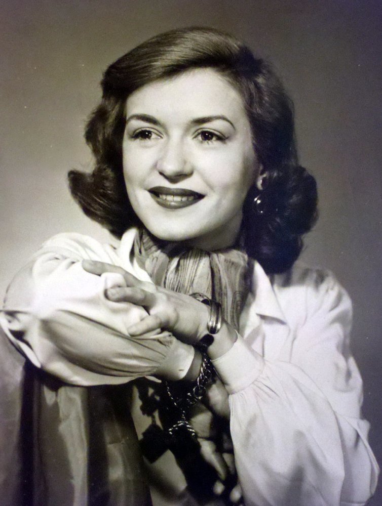 Dorothy Alton